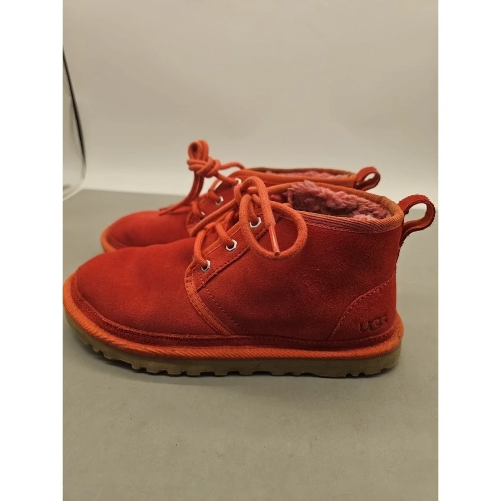 UGG product pair